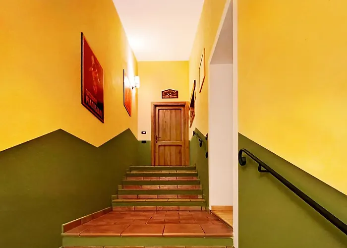 شقة Ampugnano غوبيو